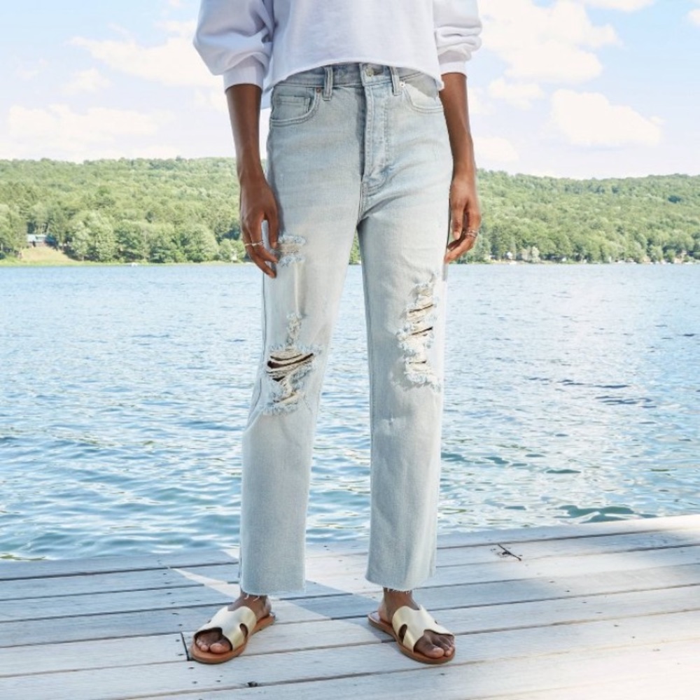 Wild Fable | High Rise Mom Jean Distressed Denim Y2K
